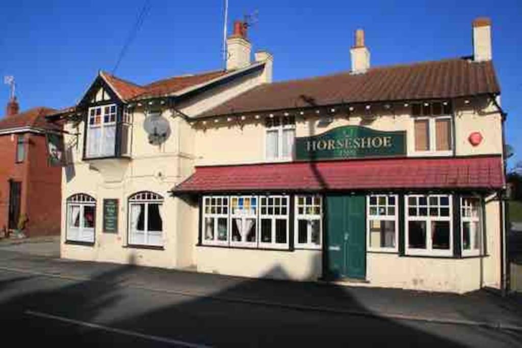 Large Cottage, Beach, Pubs Shops, Netflix, Bbq, Dog Friendly Hunmanby Exterior photo