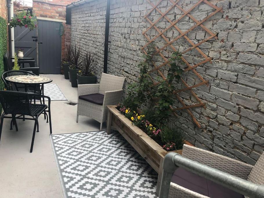 Large Cottage, Beach, Pubs Shops, Netflix, Bbq, Dog Friendly Hunmanby Exterior photo